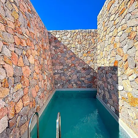 Koralya Villa Éxo Goniá